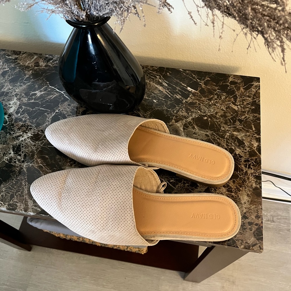 Tan/beige mules